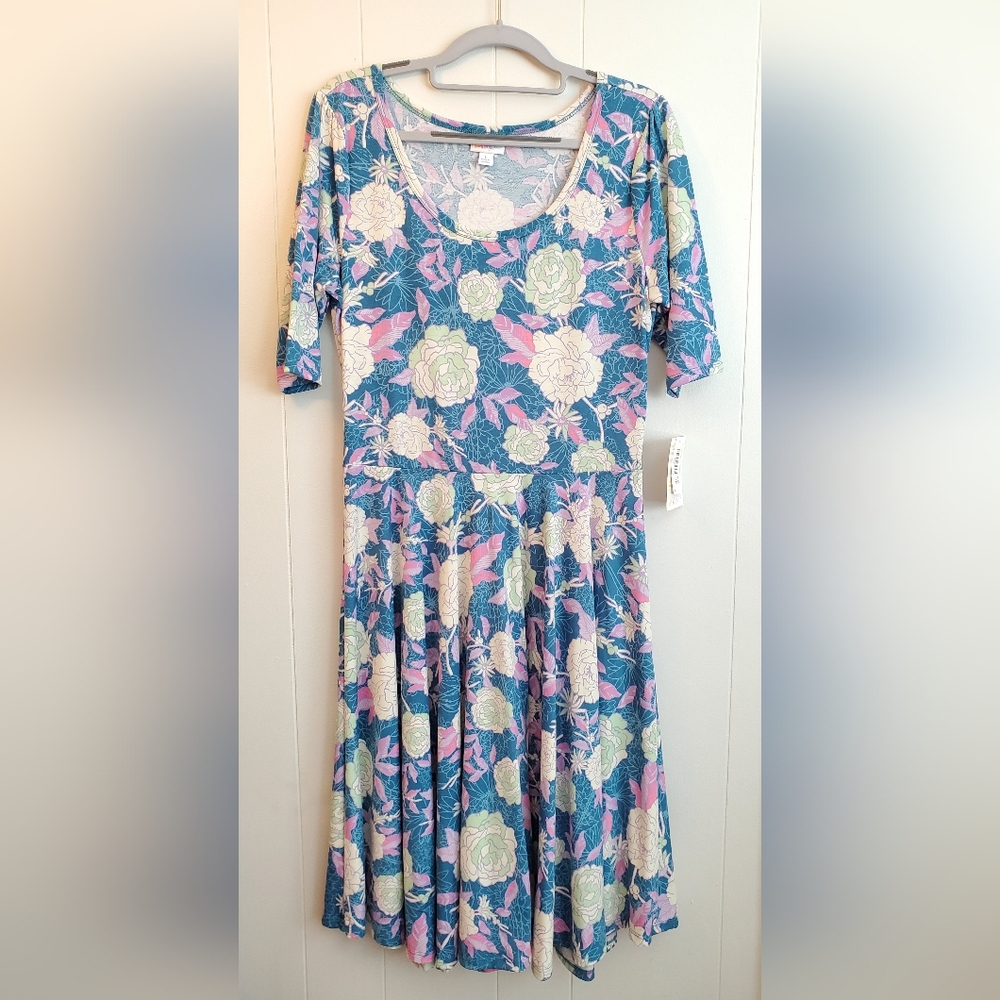 Lularoe -Nicole floral swing dress - Size L - NWT